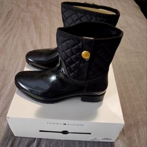 Tommy Hilfiger rain boots